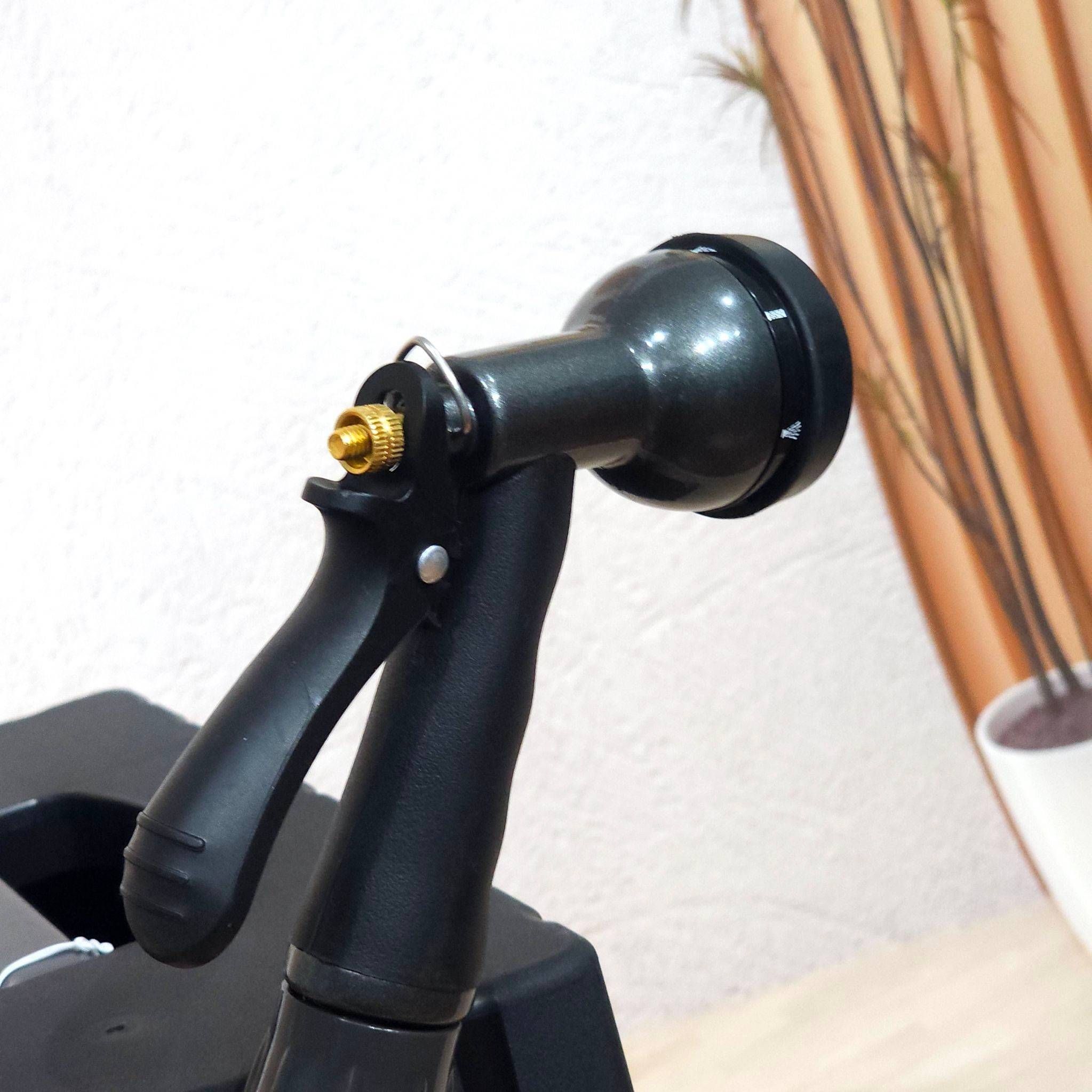 สายยางพร้อมที่ม้วนเก็บจากญี่ปุ่น Iris Ohyama full cover hose ree EX 20 m ในเซตมีหัวปืนฉีดน้ำ