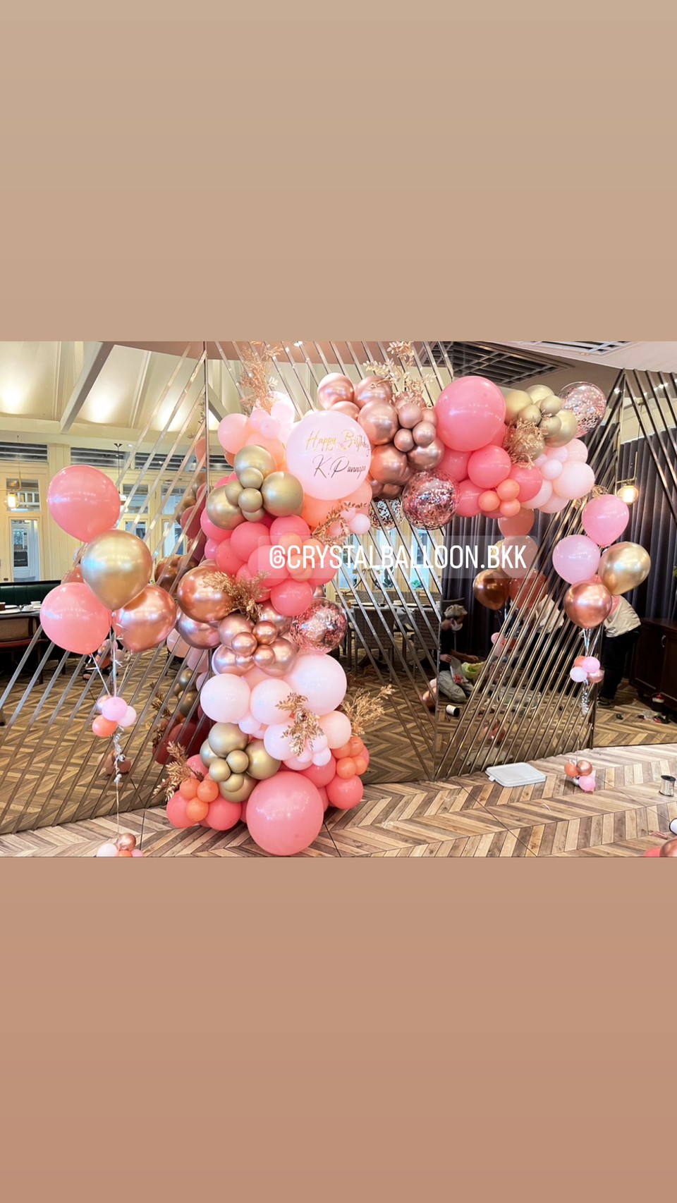 Organic Backdrop วันเกิด Theme ชมพู พร้อมตกแต่ง ช่อลูกโป่ง 5 ลูก 2 ช่อ ราคาโทรสอบถาม สามารถเปลี่ยนสีลูกโป่ง/เปลี่ยนข้อความได้