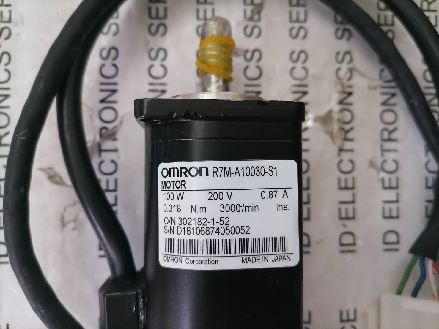R7M-A10030-S1 SERVO MOTOR " OMRON "