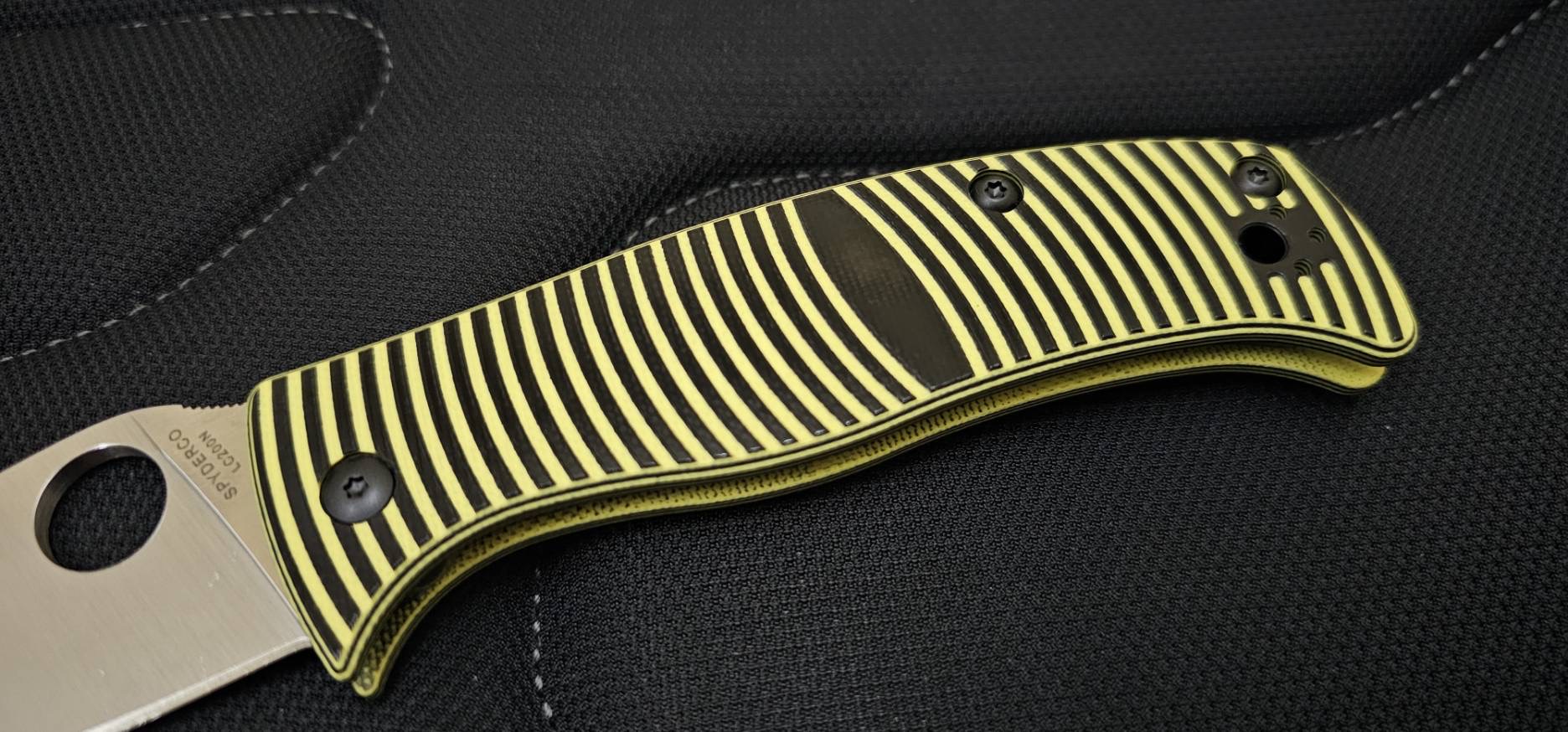 Spyderco Caribbean Compression Lock Knife Black/Yellow G-10 (Satin)