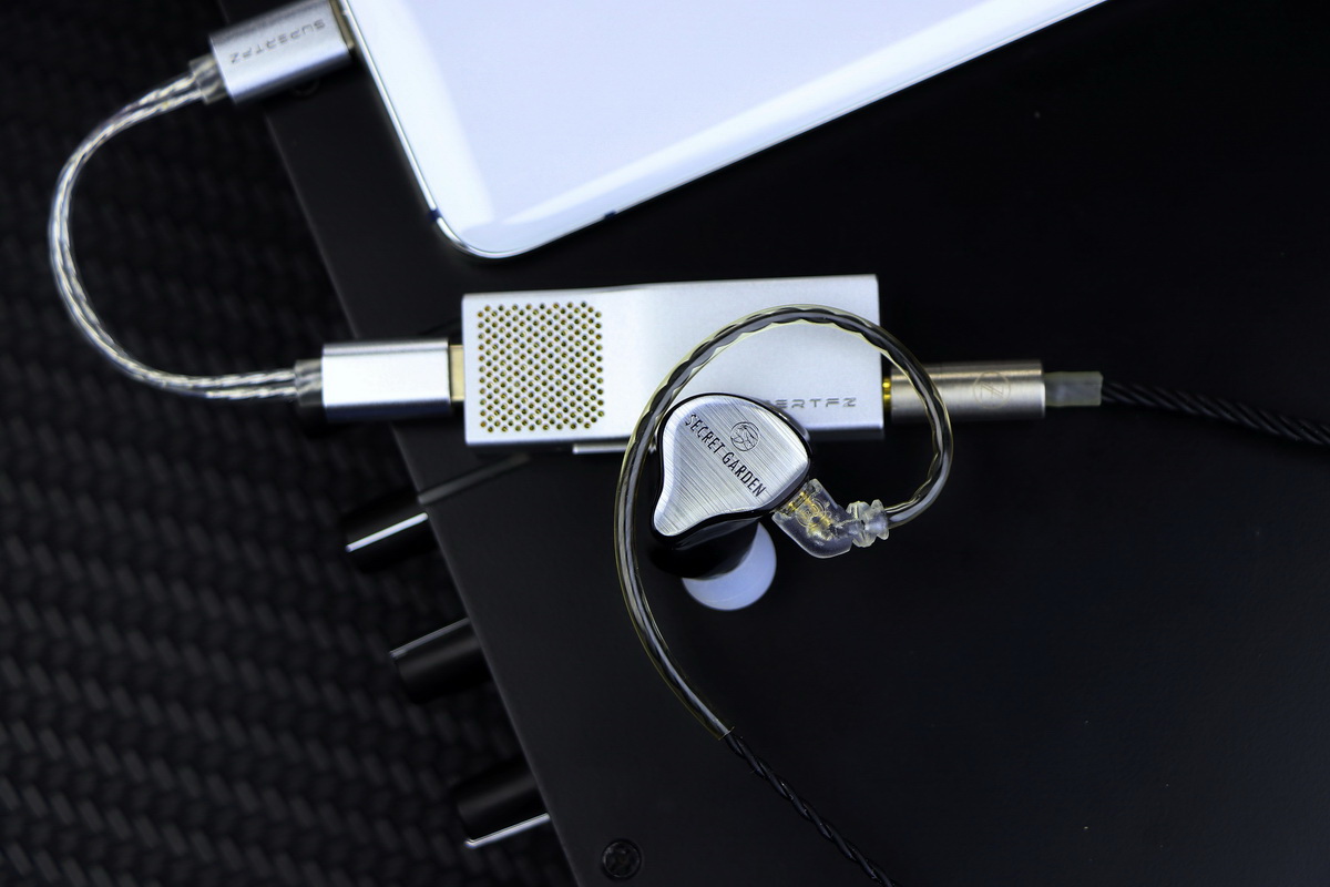 SuperTFZ Deco.5 DAC/AMP พกพาชิป CS43198 x2 ตัวเล็กกำลังขับสูง ไม่ต้องชาร์จ ไม่ต้องใช้ไดรเวอร์ ประกันศูนย์ไทย