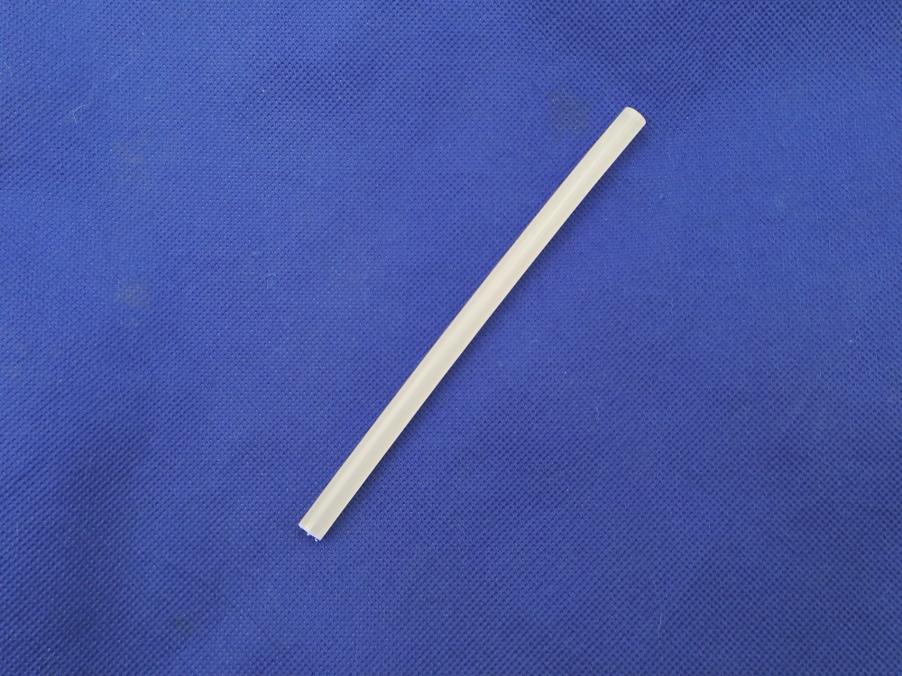 กาวแท่ง, กาวร้อน สำหรับปืนยิงกาว