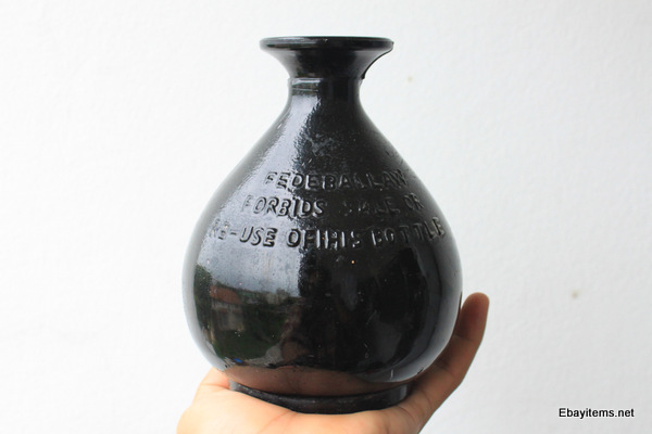 ไหเหล้าโบราณมากๆ สีดำสนิท