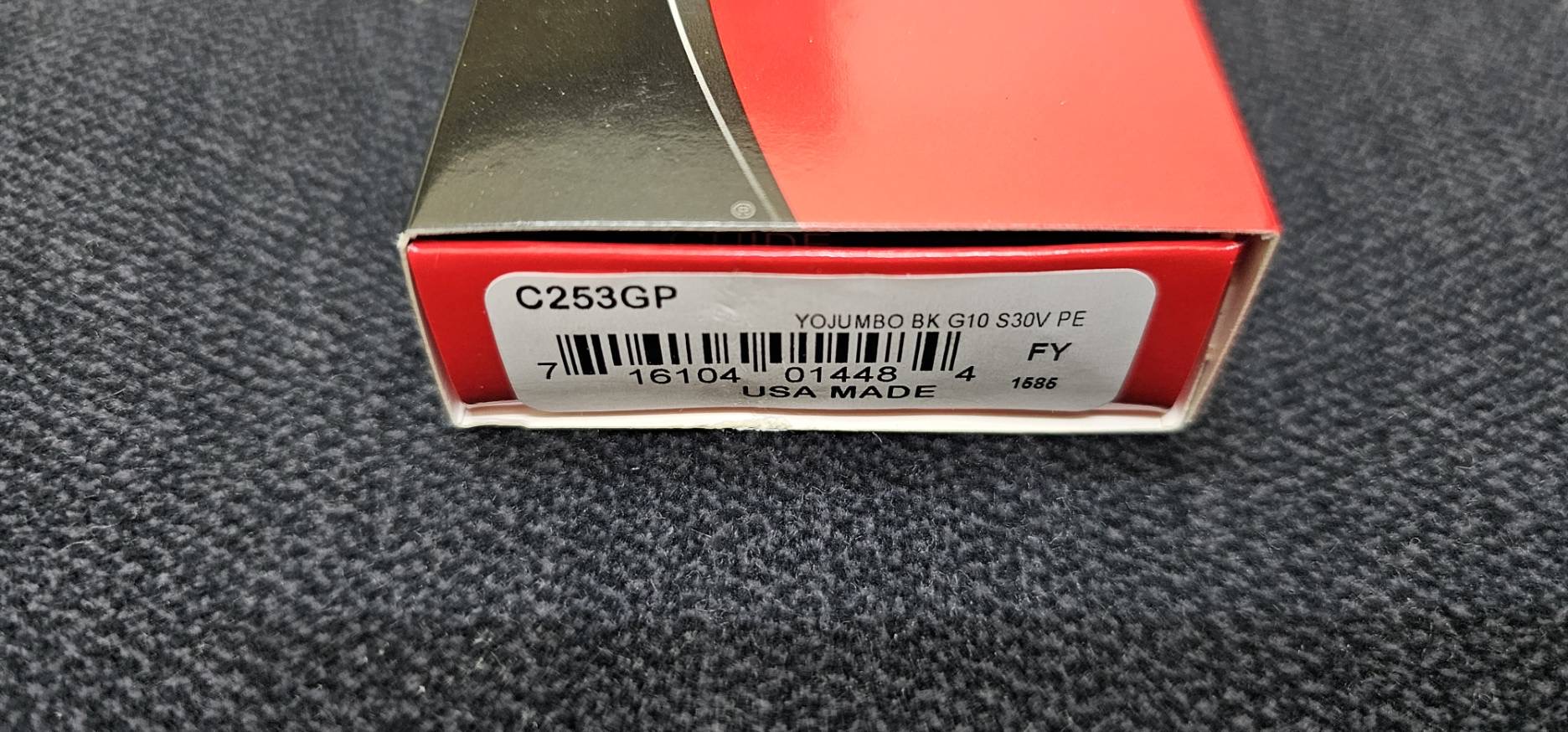 Spyderco YoJumbo Compression Lock Knife Black G-10 (4" Satin S30V)