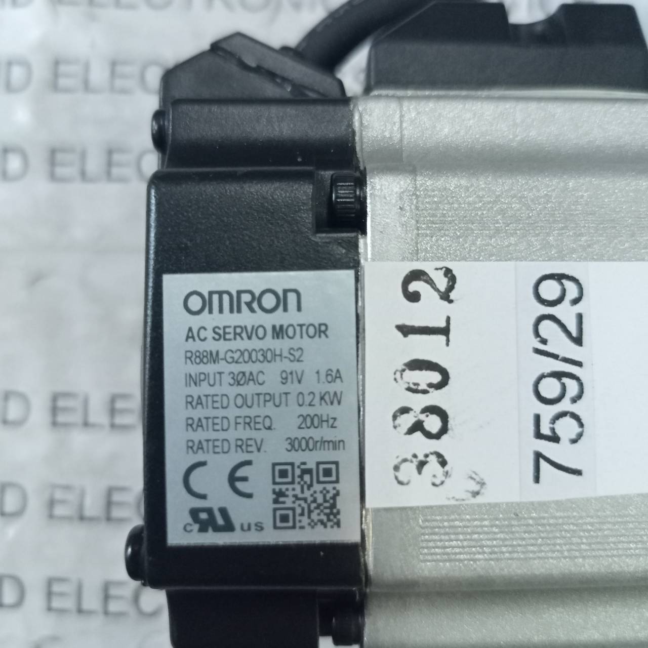 R88M-G20030H-S2 SERVO MOTOR “ OMRON ”