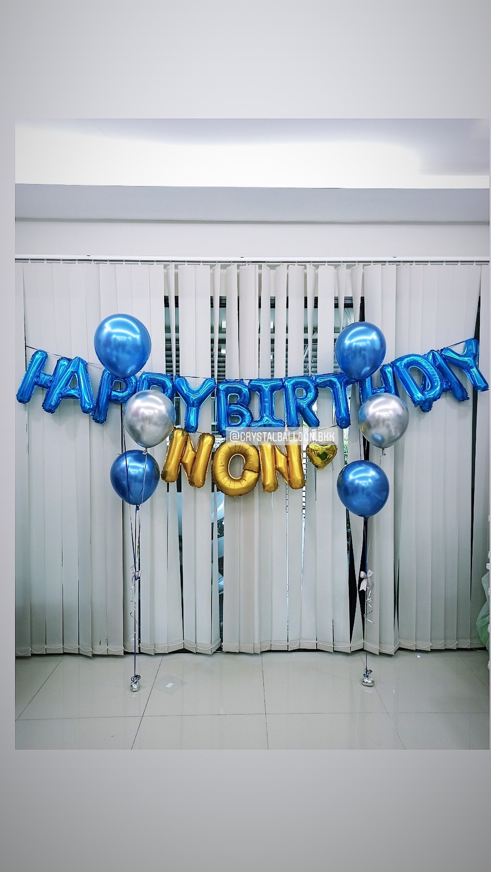 ลูกโป่ง วันเกิด HAPPY BIRTHDAY 13 ตัว ตัวอักษรสีน้ำเงิน พร้อม ช่อลูกโป่ง ช่อ 3 ลูก 2 ช่อ (ไม่รวมราคาชื่อ) พร้อมตกเเต่ง สามารถเปลี่ยนสีลูกโป่ง/สีตัวอักษร HBD/เปลี่ยนสี-ตัวอักษรชื่อเจ้าของวันเกิดได้
