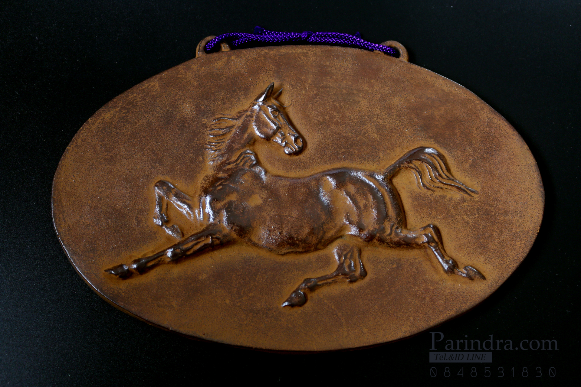 แผ่นโลหะปั๊มนูน ลายม้า อาชาผยอง ของเก่า สวยงาม