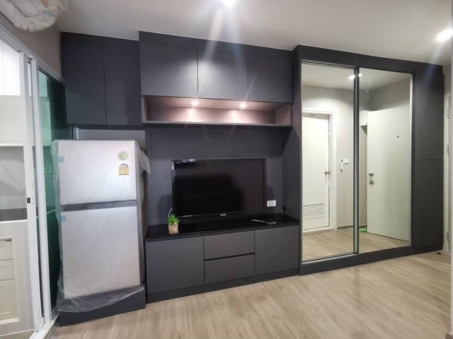 ให้เช่าคอนโดรีเจ้นท์โฮม บางซ่อน 28 ตึก B ชั้น 19 ห้อง 28 ตร.ม.วิวสระ เฟอร์ครบ มีเครื่องซักผ้า ใกล้ MRT บางซ่อน