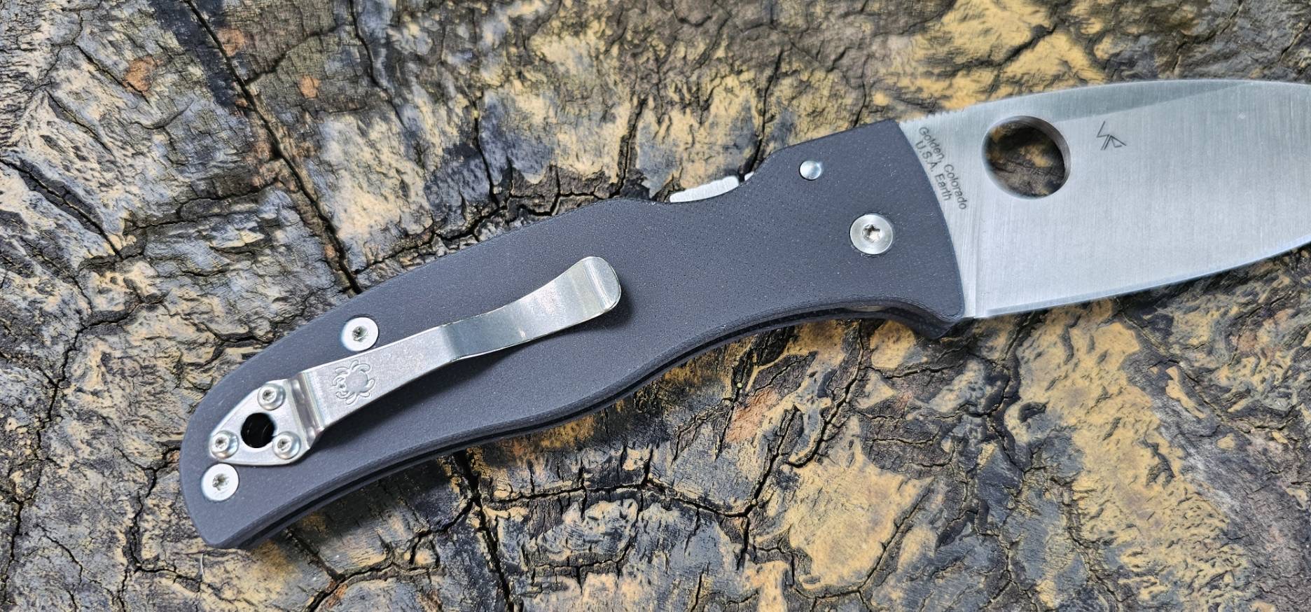 Spyderco Bodacious Compression Lock Knife Black G-10 (3.6" Satin S30V)