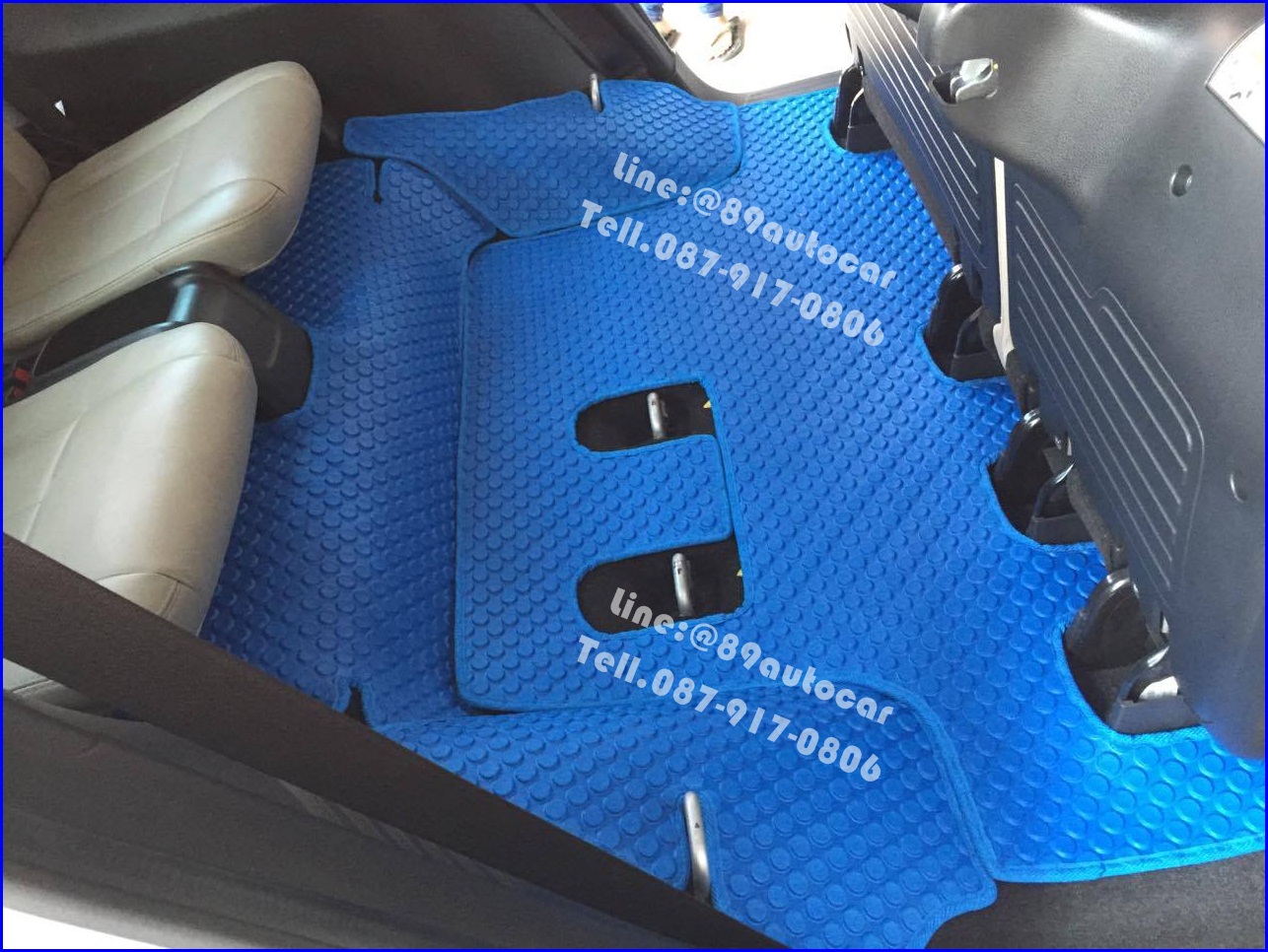 ขายยางปูพื้นรถเข้ารูป Isuzu Mu-X ลายกระดุมสีฟ้าขอบฟ้า