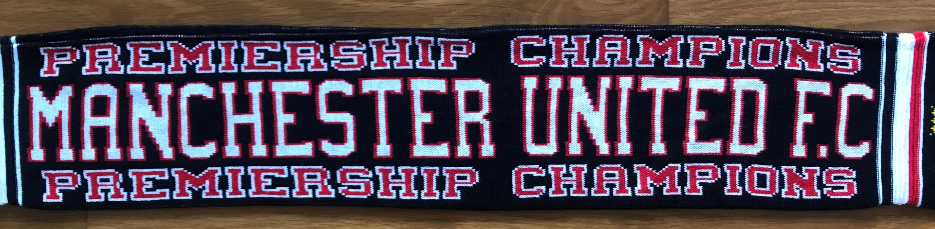 ผ้าพันคอ ฟุตบอล สโมสรแมนเชสเตอร์ ยูไนเต็ด - EPL CHAMPIONS 1996/97 / MANCHESTER UNITED Football Club Scarf - EPL CHAMPIONS 1996/97