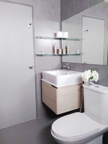 ให้เช่าคอนโด ไอดีโอ สุขุมวิท 115 ขนาด 27.5 ตร.ม.วิวสระ เฟอร์ครบ ติด BTS ปู่เจ้า