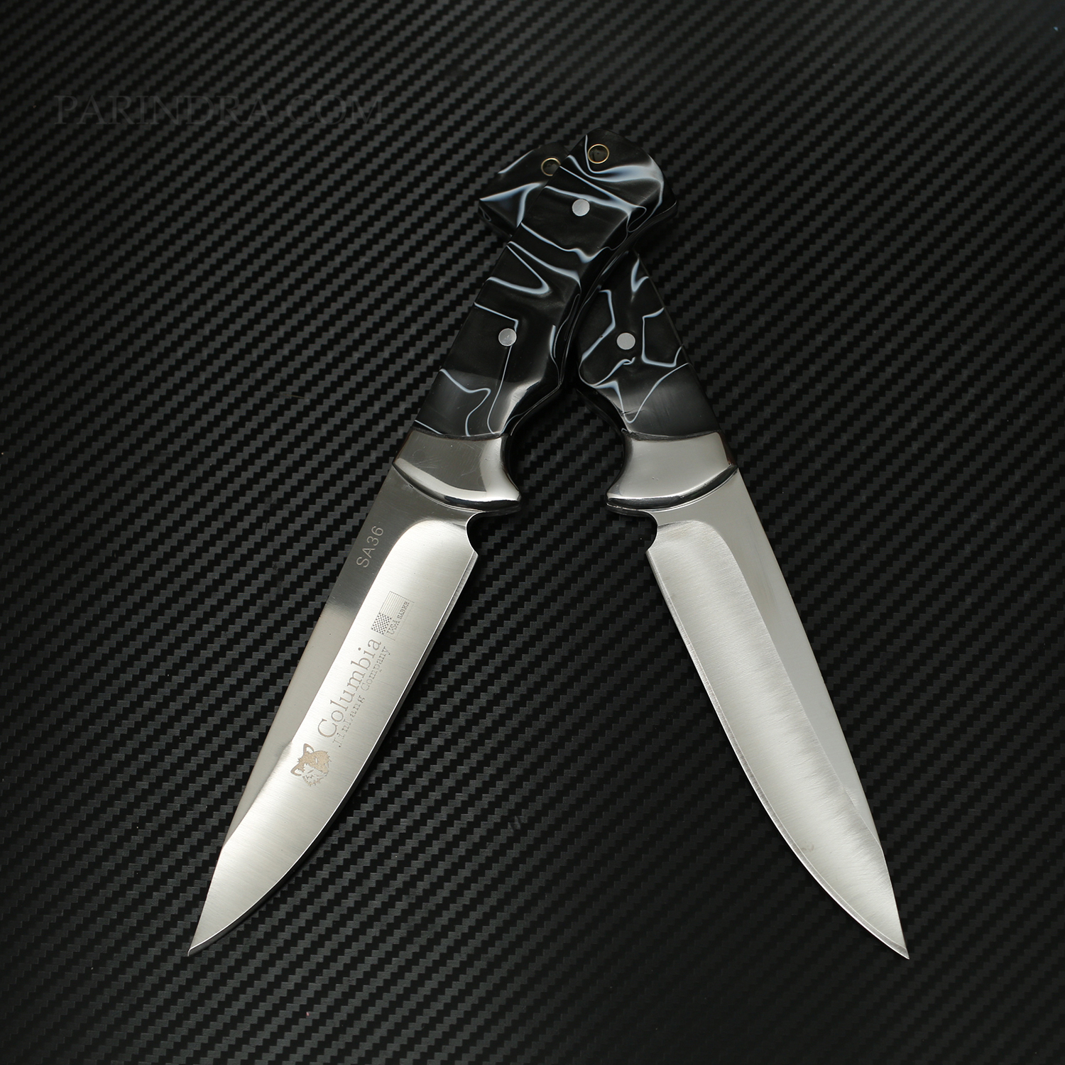 มีดเดินป่า โคลัมเบีย COLUMBIA รุ่น SA36 คมมาก ด้ามลวดลาย ACRYLIC