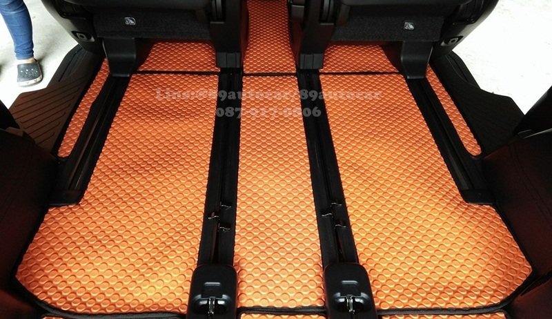 ผ้ายางกระดุมปูพื้นรถยนต์ Toyota Vellfire 2016 กระดุมสีส้มขอบดำ