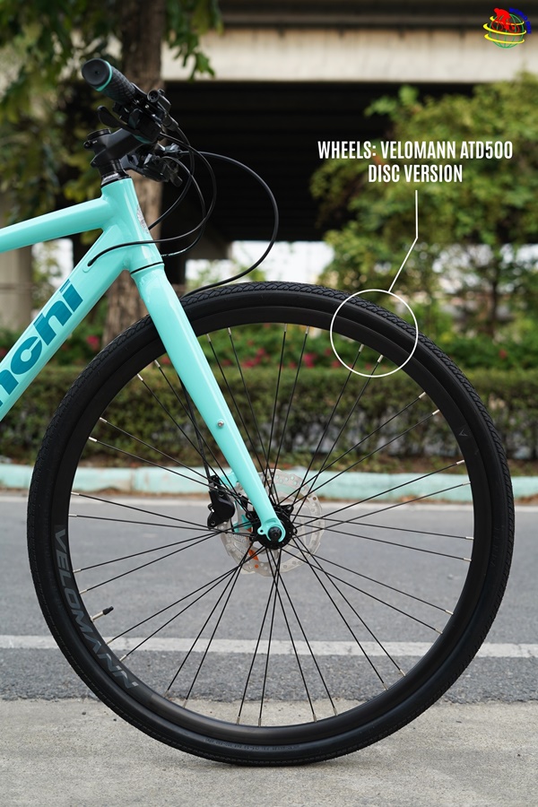 Hybrid bicycle BIANCHI C-SPORT 3 ALU DISC CAMALEONTE HYBRID Shimano Alivio 2X9 speed 700C