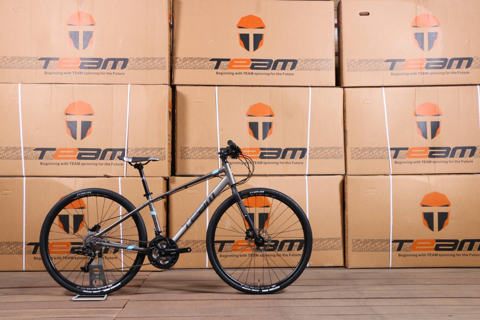 จักรยานไฮบริด TEAM Shelley New Hybrid เกียร์ชิมาโน่+Ltwoo 24sp(3*8) ดิสน้ำมัน Hydraulic Disc Brake ล้อ 700c