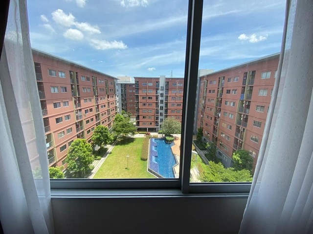 ให้เช่าพลัมคอนโด พาร์ค รังสิต ตึกC ขนาด 23 ตร.ม.เฟอร์ครบ มีเครื่องซักผ้า ใกล้ ม.กรุงเทพ