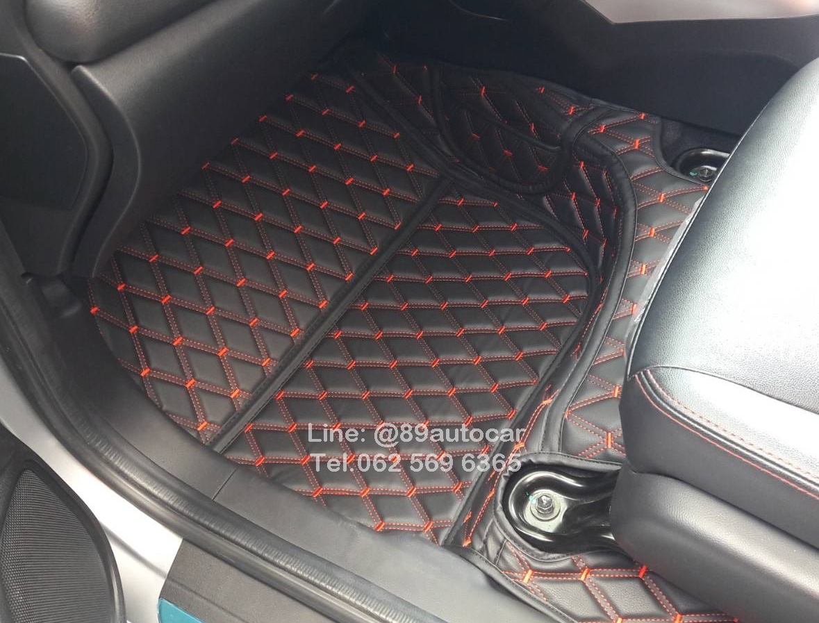 พรมปูพื้นรถยนต์ Honda Jazz 2022 ปูพรมVVIP สีดำด้ายแดง