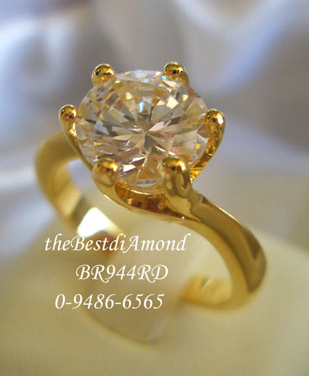 BR944+++แหวนชู ขนาด 2.5 กะรัต+++เรียบ หรูหรา สวยมากๆๆๆ เพชรแวววาว เหมือนจริงมากๆเล่นไฟสุดๆ วงนี้ต้องมีไว้ค่ะ แบบยอดนิยม ไม่ตกtrend ค่ะ