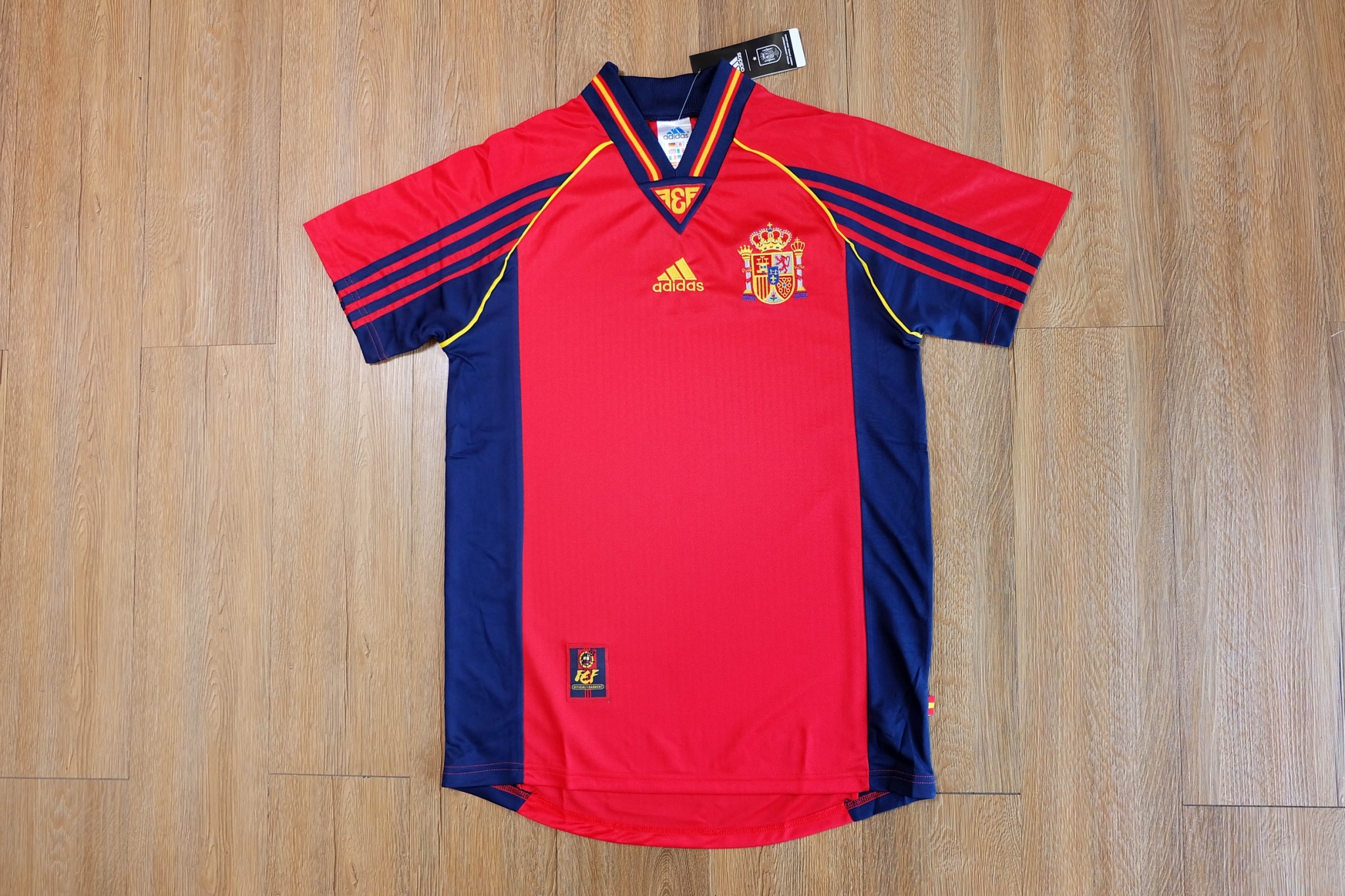 Spain 1998/99 Vintage Jersey เสื้อทีมชาติสเปนย้อนยุค