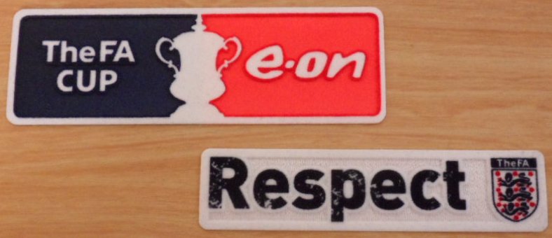 อาร์มสัญลักษณ์ฟุตบอล การแข่งขันฟุตบอลเอฟเอ คัพ - FA CUP 2009-11 PLAYER SIZE ใหม่ / FA CUP National Football Tournament PLAYER SIZE Football Patch/Badge - FA CUP 2009-11 NEW