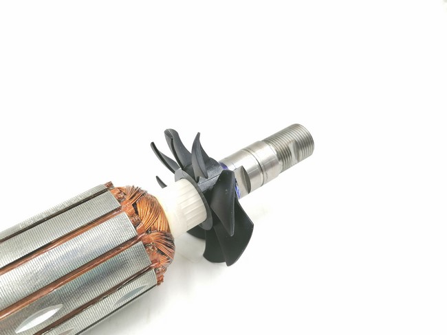 ทุ่น เครื่องเซาะร่อง BOSCH รุ่น GMR1 (แท้-สั่ง)