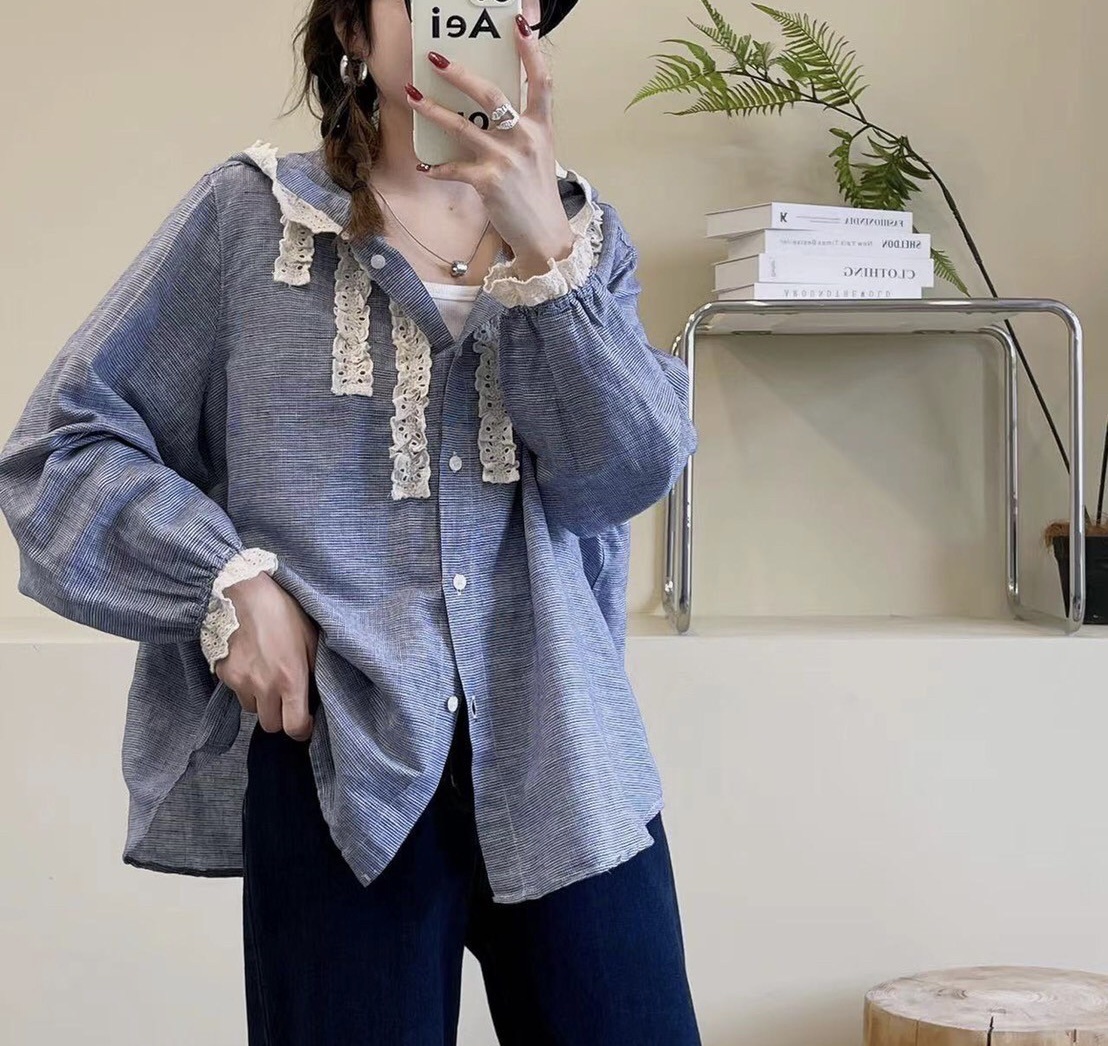 เสื้อคลุมแต่งลูกไม้มีฮู้ด