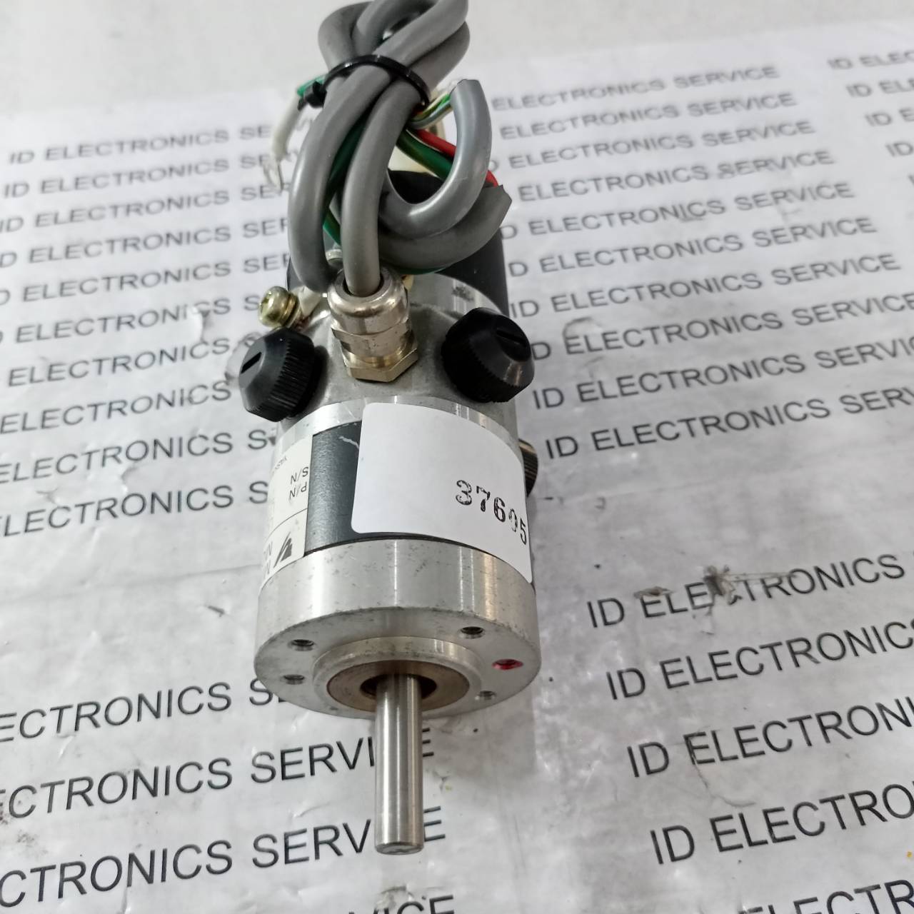 UGRMEM-02SSA42 SERVO MOTOR " YASKAWA "