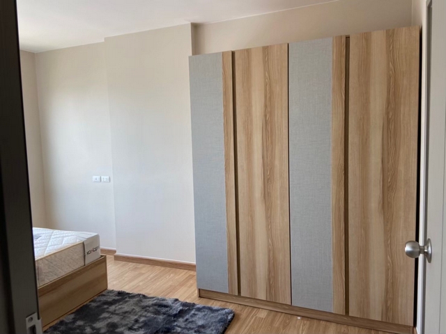 ให้เช่าบีคอนโด พหลโยธิน ตึก A ชั้น5 ห้อง 30 ตรม.เฟอร์ มีเครื่องซักผ้า ใกล้ ม.กรุงเทพ