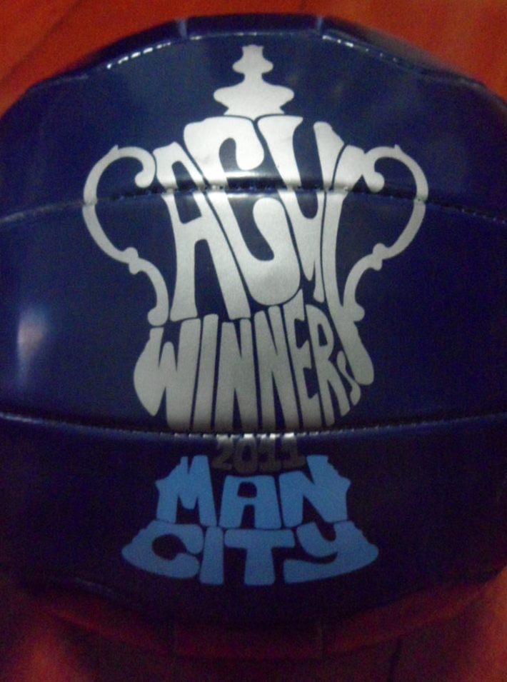 ลูกฟุตบอล ฟุตบอล สโมสรแมนเชสเตอร์ ซิตีิ - FA CUP WINNERS 2011 ใหม่ / MANCHESTER CITY Football Club Ball - FA CUP WINNERS 2011 NEW