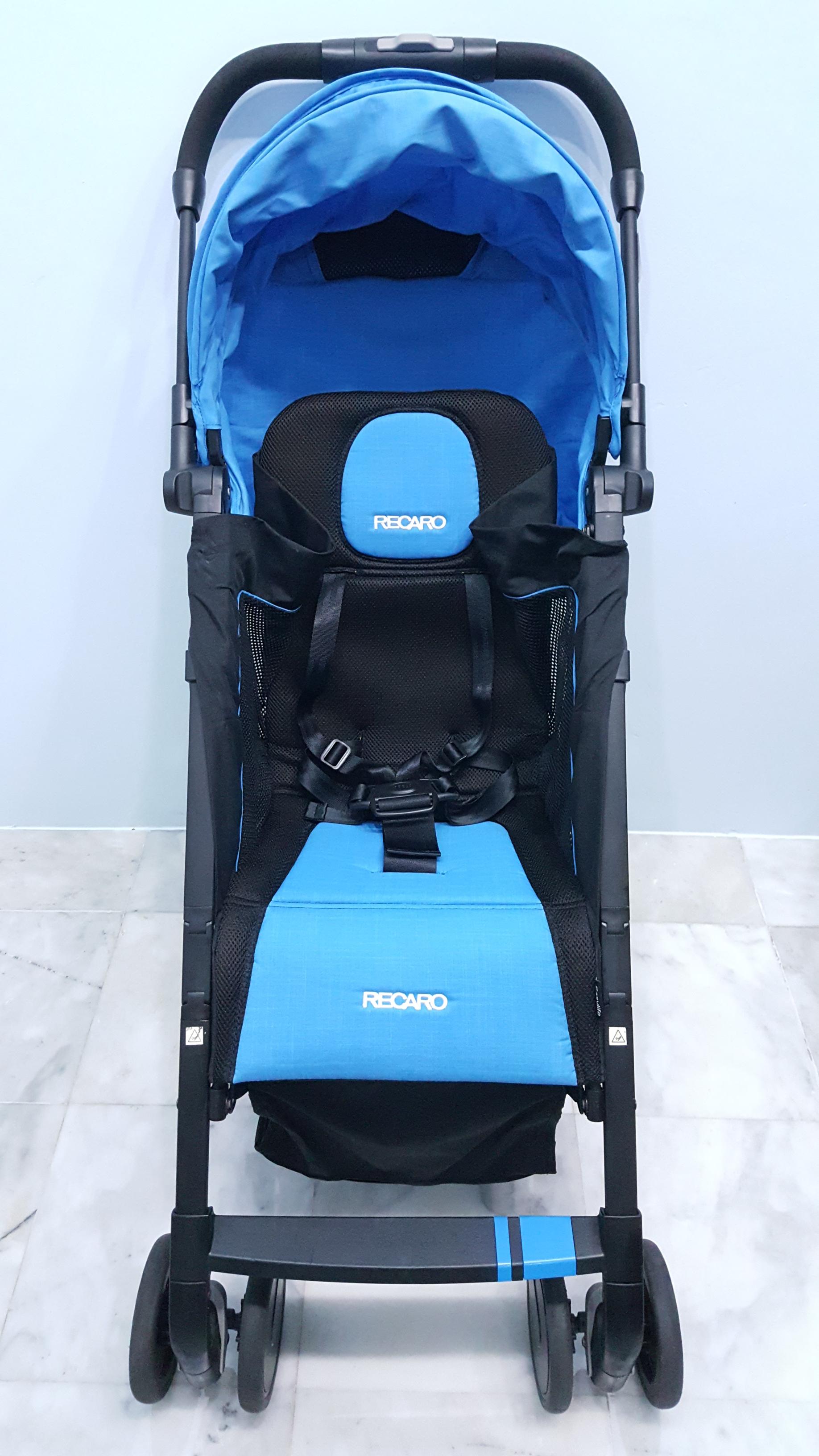 Recaro รุ่น Easylife สีฟ้า