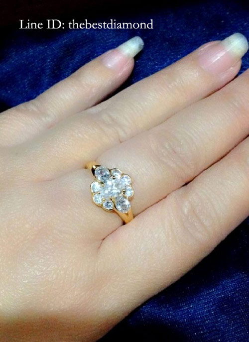 ***แหวนรูปดอกไม้หรูหราดูดีมากค่ะ สำหรับสาวๆที่ชอบแหวนวงใหญ่ เริ่ดหรู งานเรียบร้อย ชุบทองแท้ 24 K หนา 5ไมครอน BR906