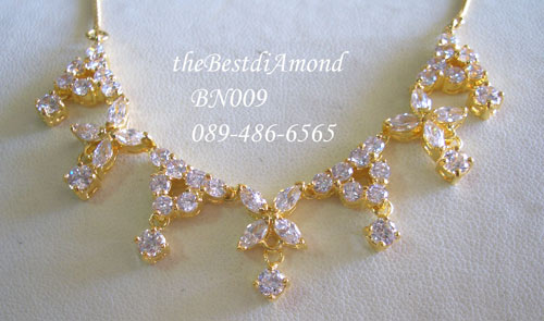 BN009===สร้อยคอสังวาลย์Perfect Style=== หรู สง่า ไฮโซดูดีมากๆๆๆ ดีไซน์ทันสมัย โดยการผสมผสานระหว่างเพชรเม็ดกลมและมาคี ทำให้สร้อยดูสวยโดดเด่นมาก