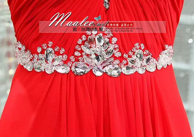 พร้อมเช่า สำหรับสาวไซส์ใหญ่ ชุดราตรียาว เกาะอกแบบเชือกคล้องคอ อกจับจีบ แต่งเพชรหรู Sexy สีชมพู Hot pink