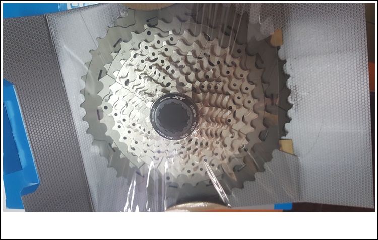 เฟือง XT 1x11 สปีด 11-46T (มีกล่อง) ,CS-M8000-11-46T, ICSM8000146