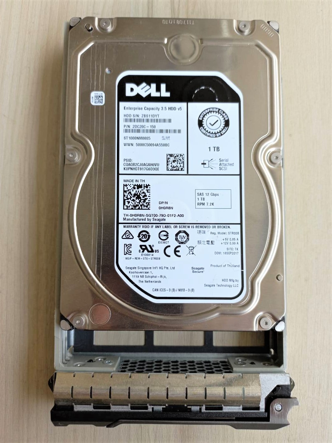 H0R8N Dell 1TB 3.5 SAS 7.2K 12Gbs HDD Hard Drive in 13th Series Caddy.