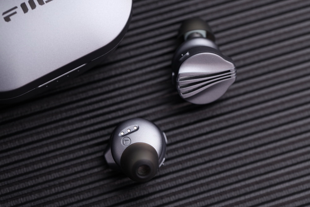 FiiO FW3 หูฟัง TWS พร้อมชิป DAC AK4332 ในตัว ประกันศูนย์ไทย