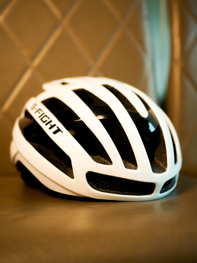หมวกปั่นจักรยาน S-FIGHT รุ่น GH-10 พร้อมด้วยความปลอดภัยที่ได้มาตรฐาน แข็งแรง ทนทาน