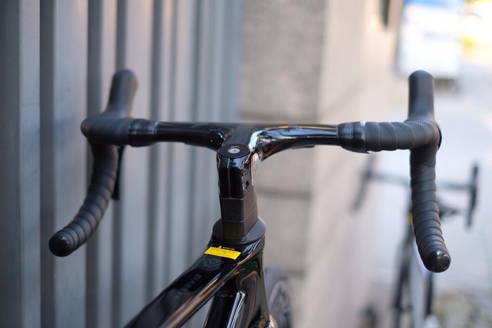 จักรยานเสือหมอบ JAVA VESUVIO DISC SHIMANO 105 R7120 24speed ดิสน้ำมัน เต็มกรุ๊ป! ตัวเฟรมคาร์บอนทรง All around รองรับมาตฐาน UCI