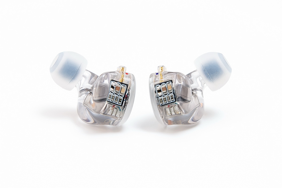 ขาย Hiby Crystal4 หูฟัง 4 ไดรเวอร์ 4BA Knowles รองรับ Hi-Res ประกันศูนย์ไทย