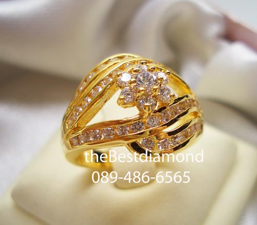 BR608+++ sweet flower+++ แหวนเพชร cz ดีไซน์เก๋ๆ สวย น่ารัก intrend รูปแบบสวยมากๆๆ งานฝังเรียบร้อยมาก หรูหราเหมือนออกจากร้านจิวเวลลี่เลยค่ะ