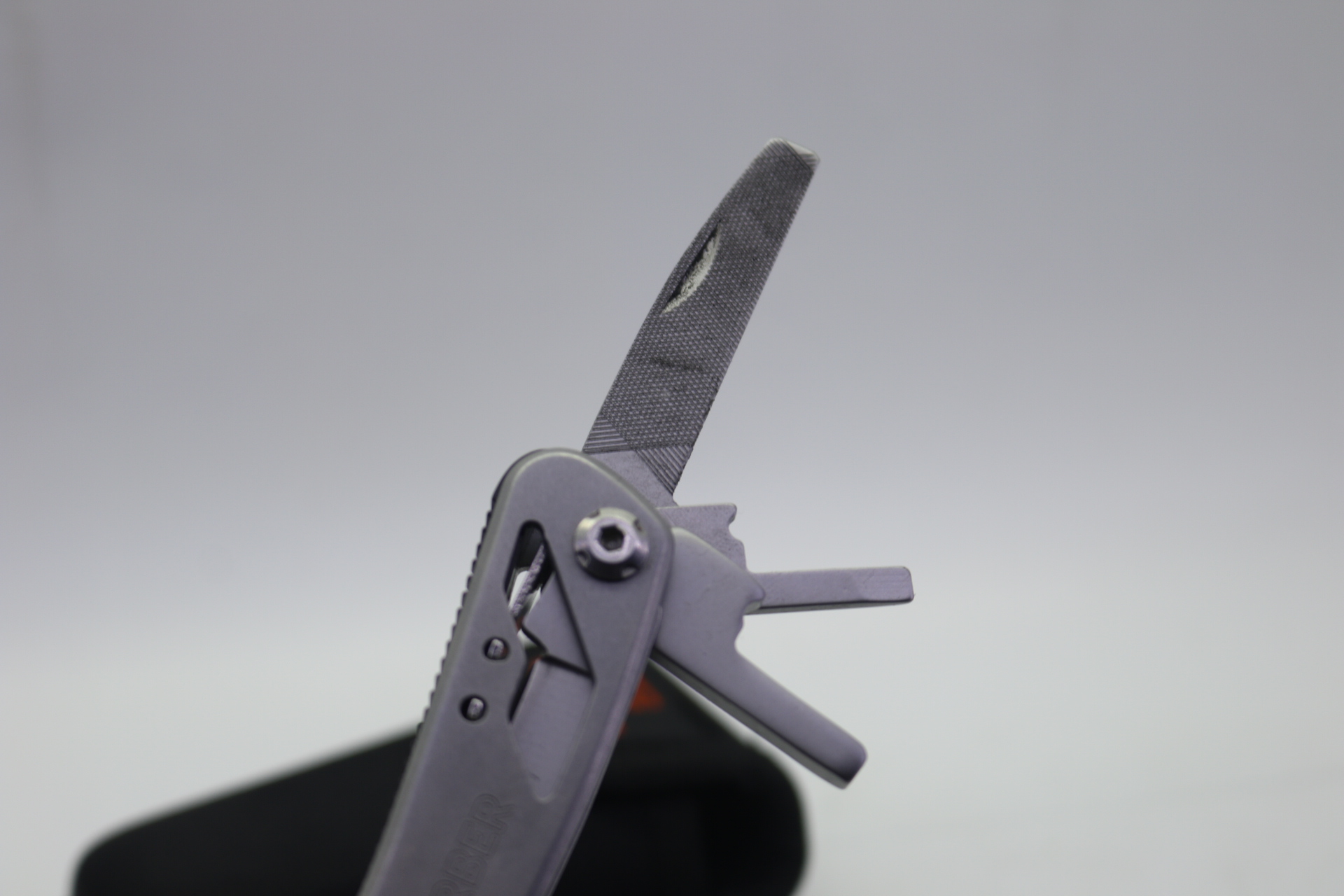 คีมเอนกประสงค์ Gerber Multitool (OEM) สีเงิน