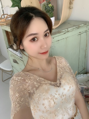 Pro-order เดรสสวย ถ่ายพรีเวดดิ้ง สวยหวาน ลูกไม้ (ซิปหลัง)