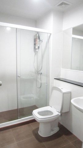 ให้เช่าคอนโด รีเจ้นท์โฮม บางซ่อน ตึก D 28 ตร.ม.วิวสระน้ำ เฟอร์ครบ พร้อมอยู่ ใกล้ BTS บ่างซ่อน