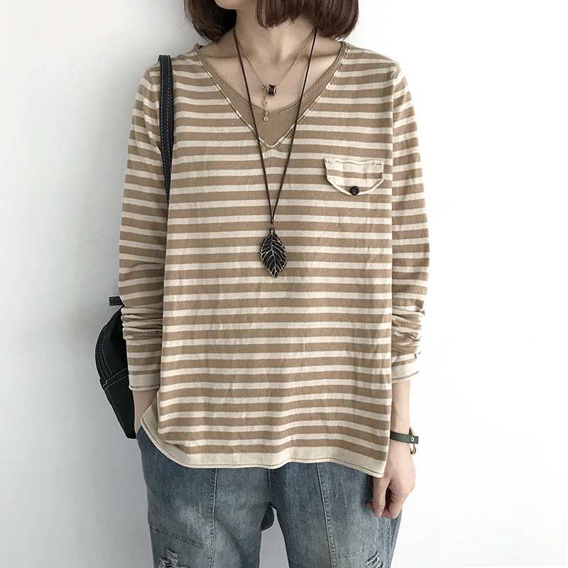 เสื้อยืดไหมพรมลายทางคอวี