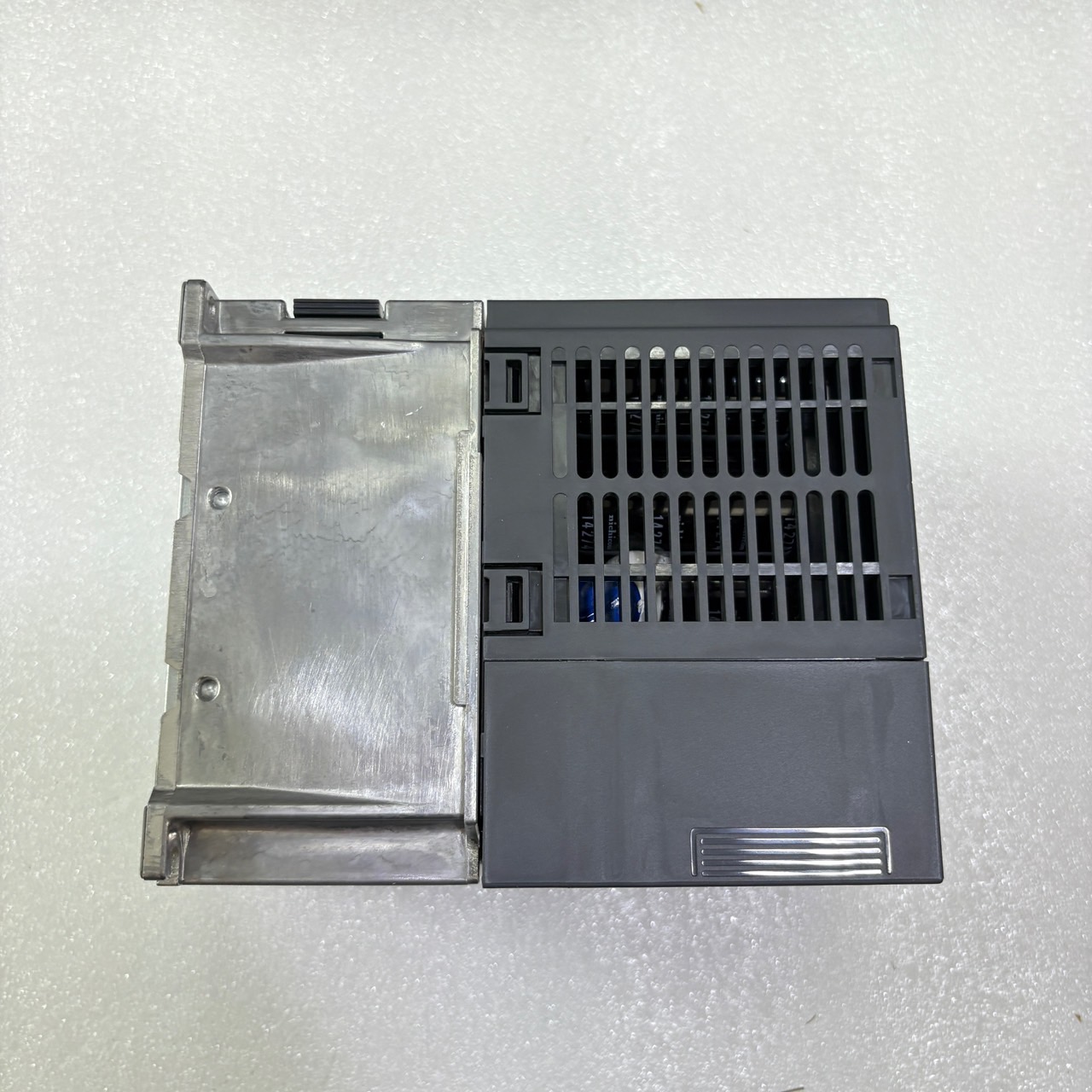 FR-D740-3.7K INVERTER " MITSUBISH "