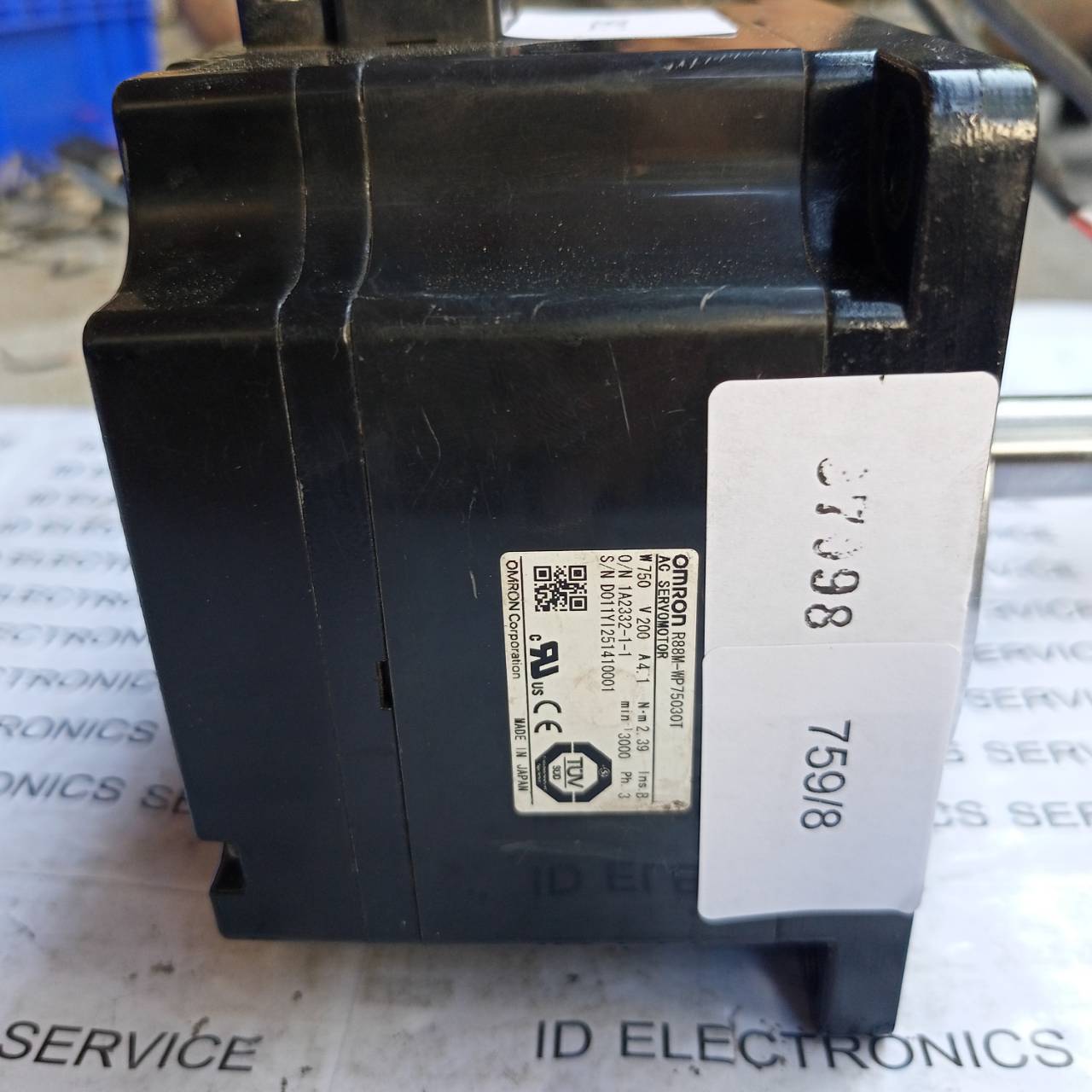 R88M-WP75030T SERVO MOTOR " OMRON "
