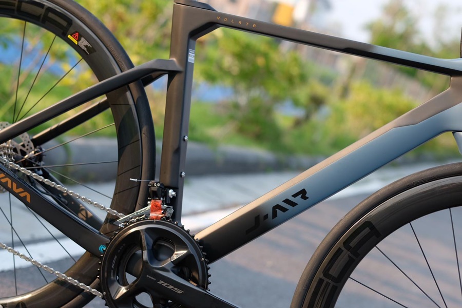 จักรยานเสือหมอบฟูลคาร์บอน JAVA J-AIR VILATA 24sp R7120 All around ชุดเกียร์ Group set Shimano 105 R7120 เฟรม ล้อ ตะเกียบ หลักอาน แฮนด์ คาร์บอน