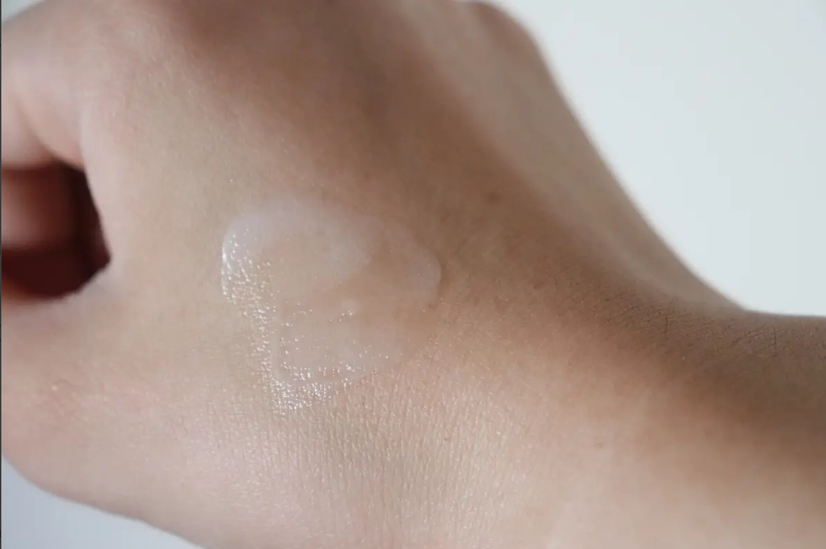 ครีมทามือสุดฮิตจากญี่ปุ่น KissMe Hand Cream 30g