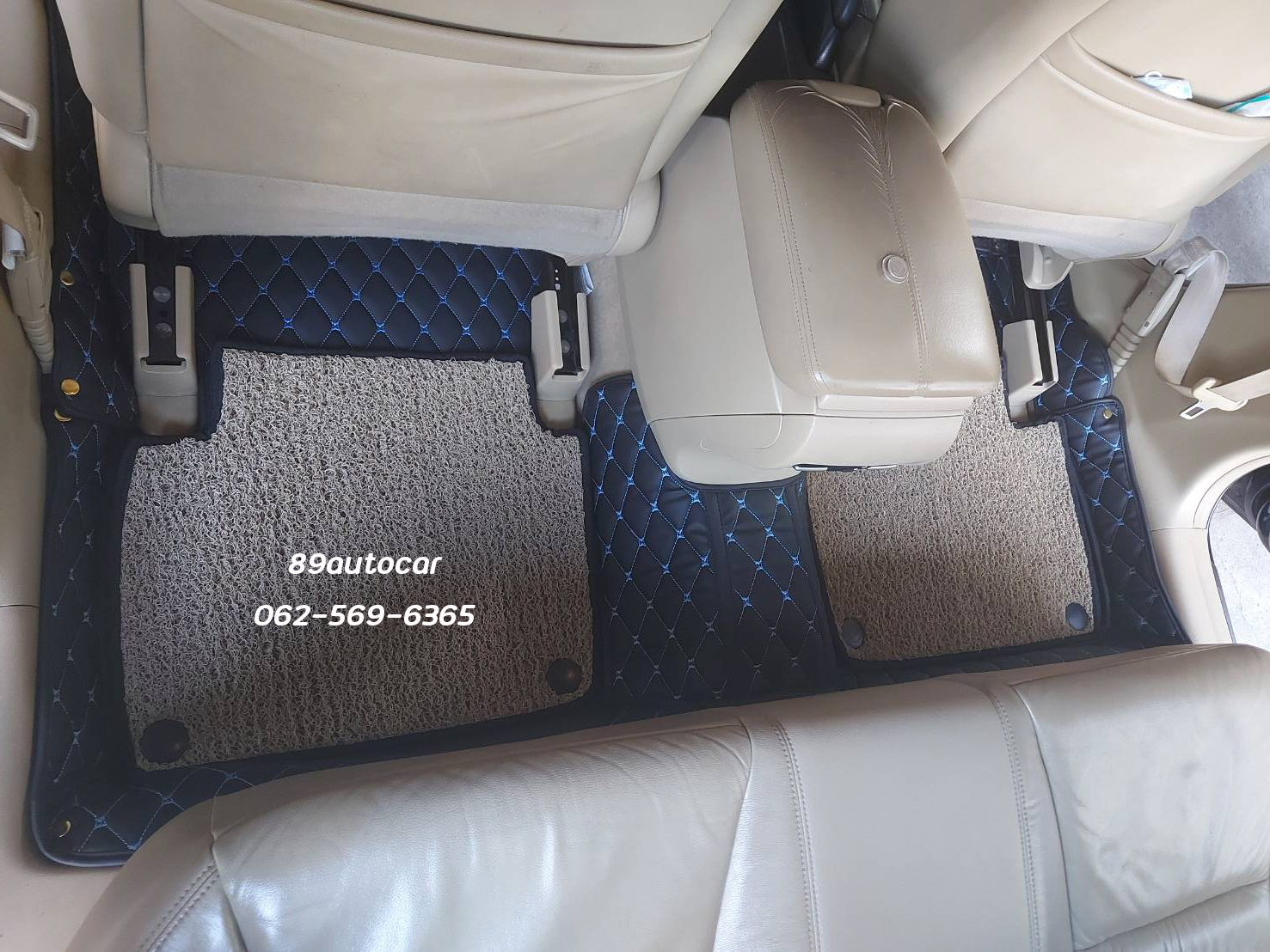 ขายพรมในรถยนต์ Honda Accord G8 ปูพรม7D สีดำด้ายฟ้า + ไวนิลครีมขอบดำ เต็มคัน